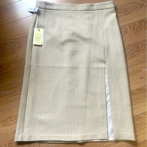 Aritzia Patio Skirt